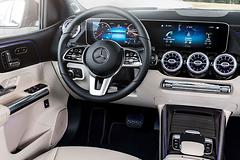 Mercedes-Benz-B-Class-2019-1600-25.jpg