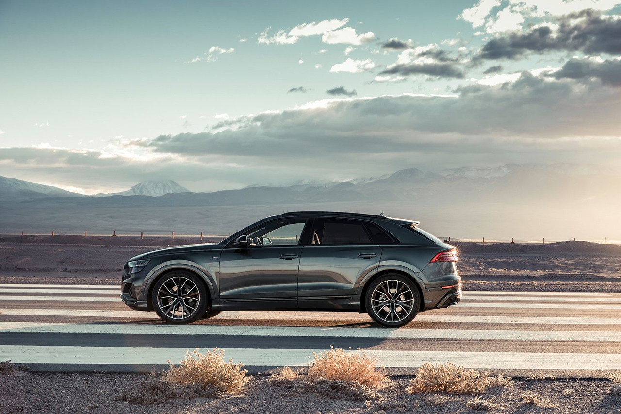 Audi-Q8-2019-1600-47.jpg