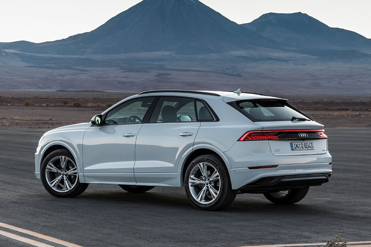Audi-Q8-2019-1600-60.jpg