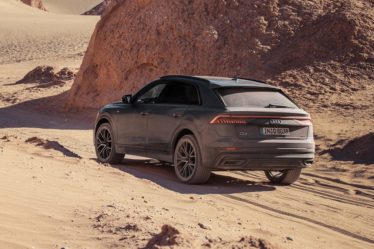 Audi-Q8-2019-1600-67.jpg