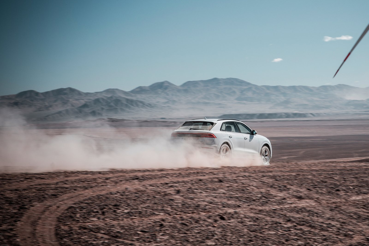 Audi-Q8-2019-1600-73.jpg