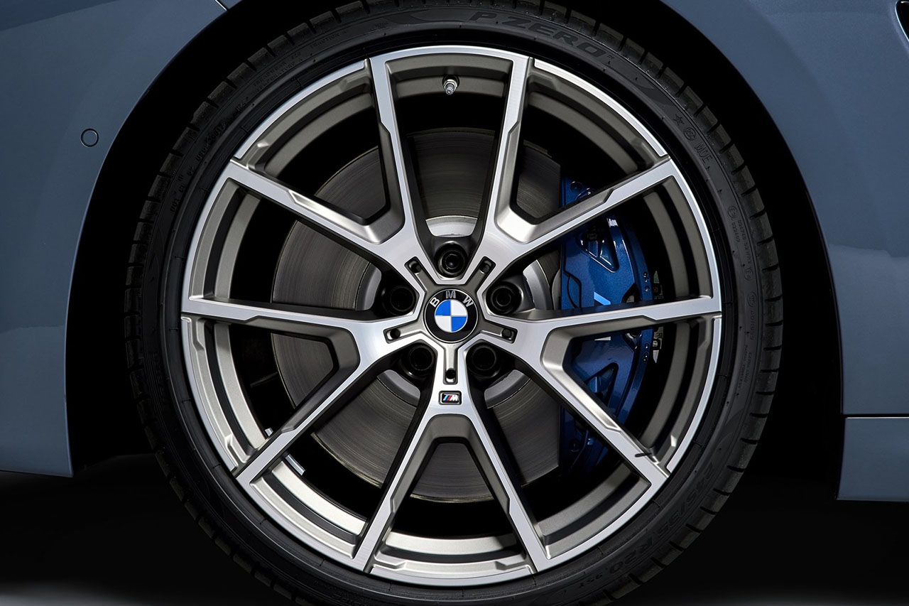 BMW-8-Series_Coupe-2019-1600-d7.jpg