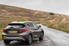 Infiniti-QX30-2017-1600-52.jpg