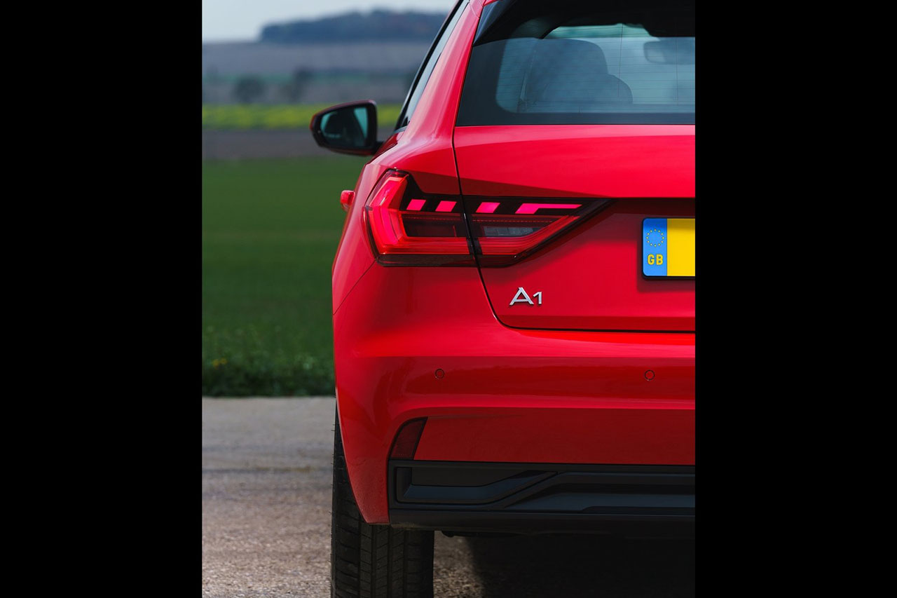 Audi-A1_Sportback_UK-Version-2019-1600-9c.jpg