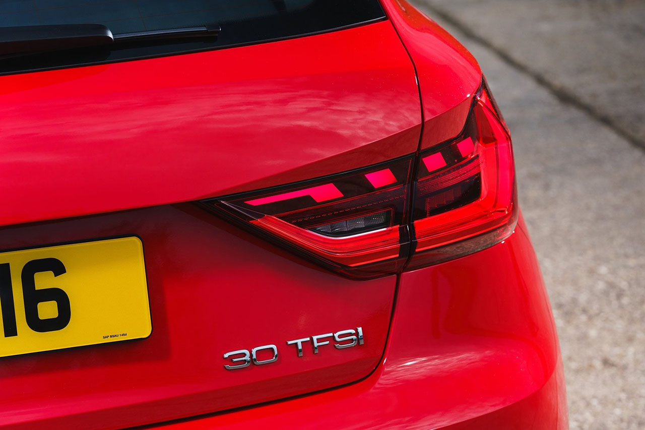 Audi-A1_Sportback_UK-Version-2019-1600-76.jpg