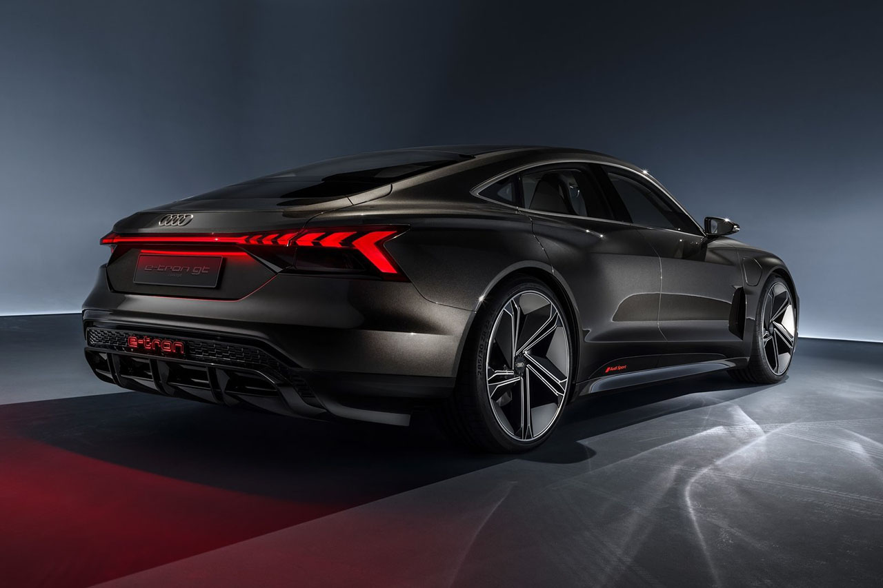 Audi-e-tron_GT_Concept-2018-1600-16.jpg