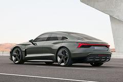 Audi-e-tron_GT_Concept-2018-1600-13.jpg