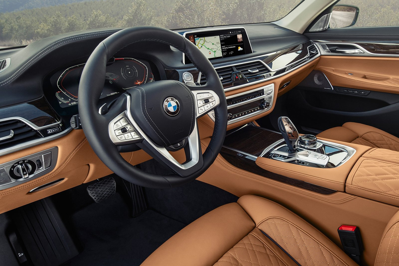 BMW-7-Series-2020-1600-1f.jpg