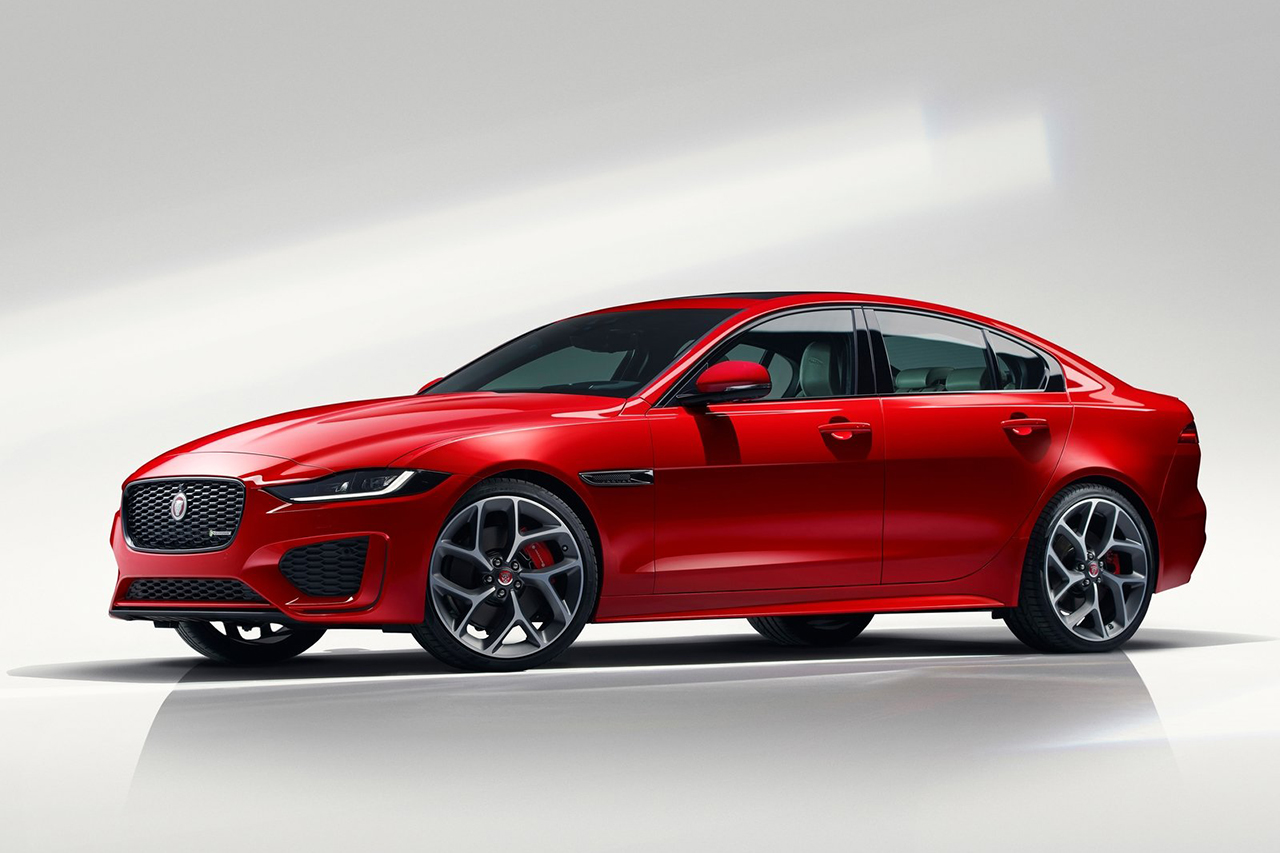 Jaguar-XE-2020-1600-0f.jpg