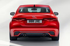 Jaguar-XE-2020-1600-14.jpg