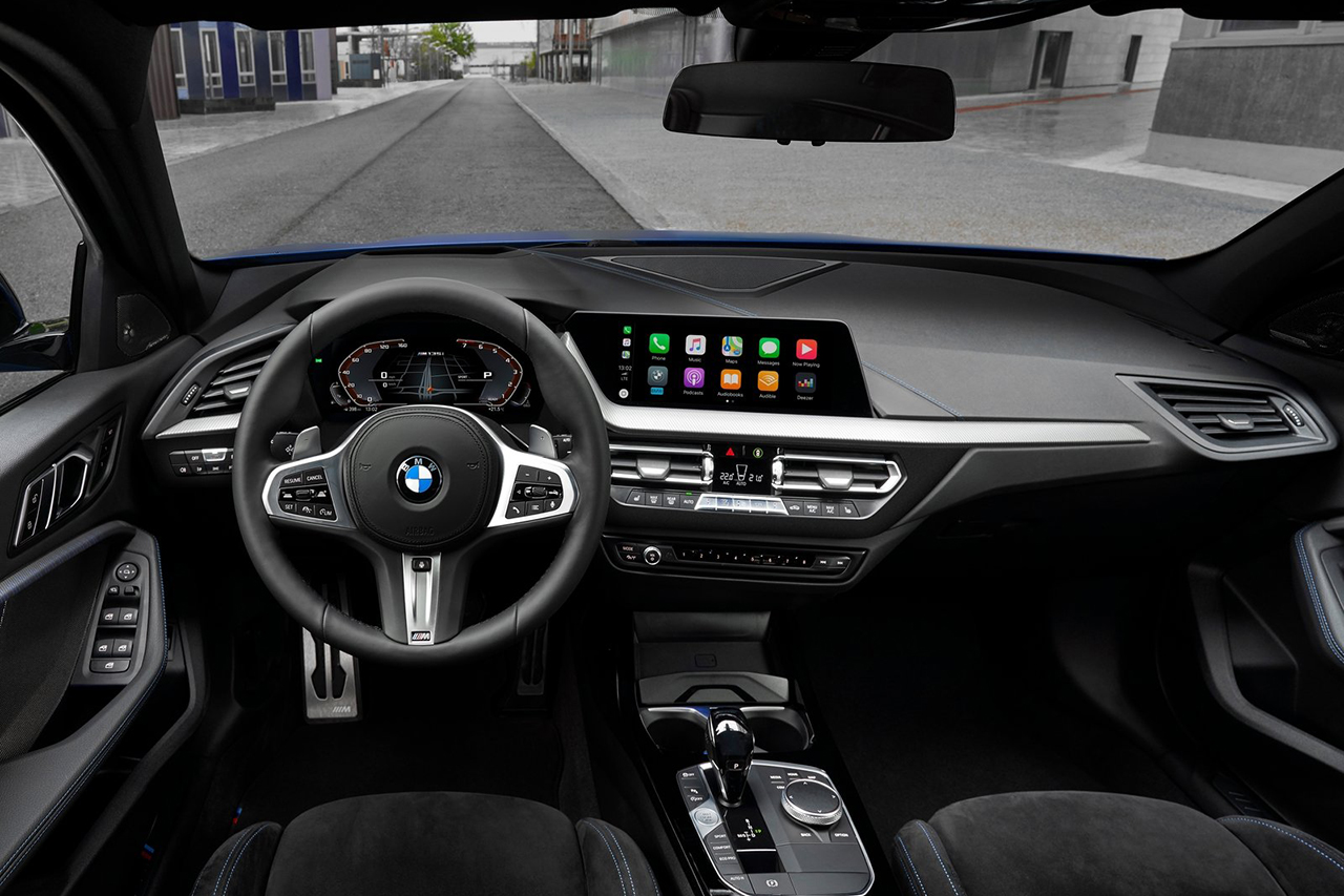 BMW-M135i-2020-1600-27.jpg