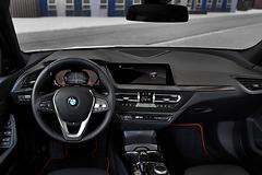 BMW-1-Series-2020-1600-26.jpg