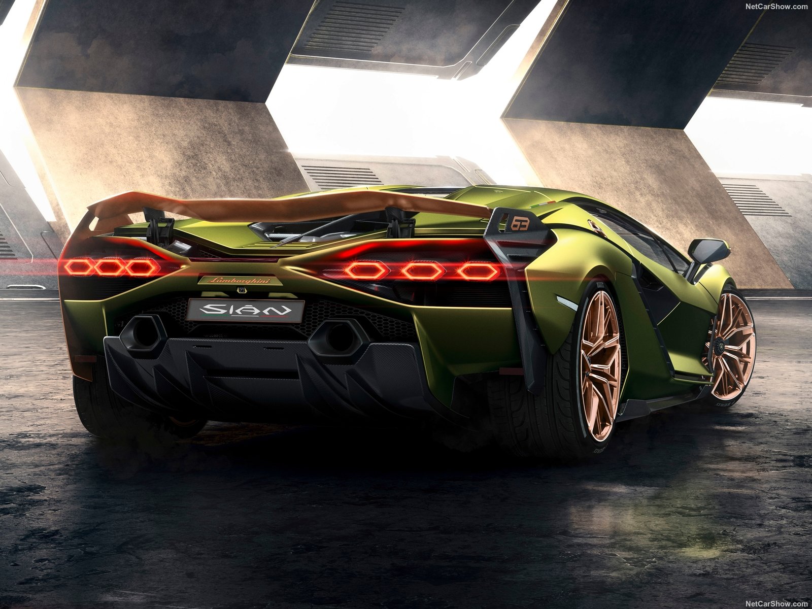 Lamborghini-Sian-2020-1600-0a.jpg