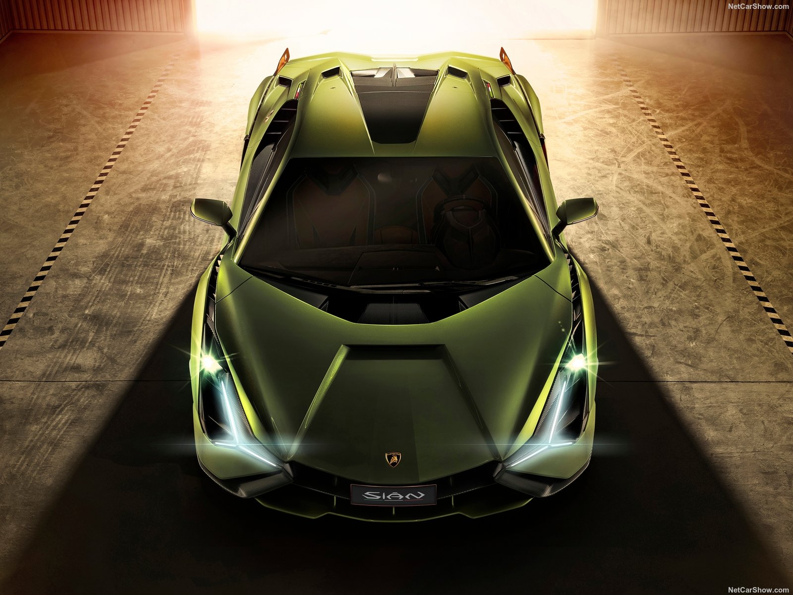Lamborghini-Sian-2020-1600-0d.jpg