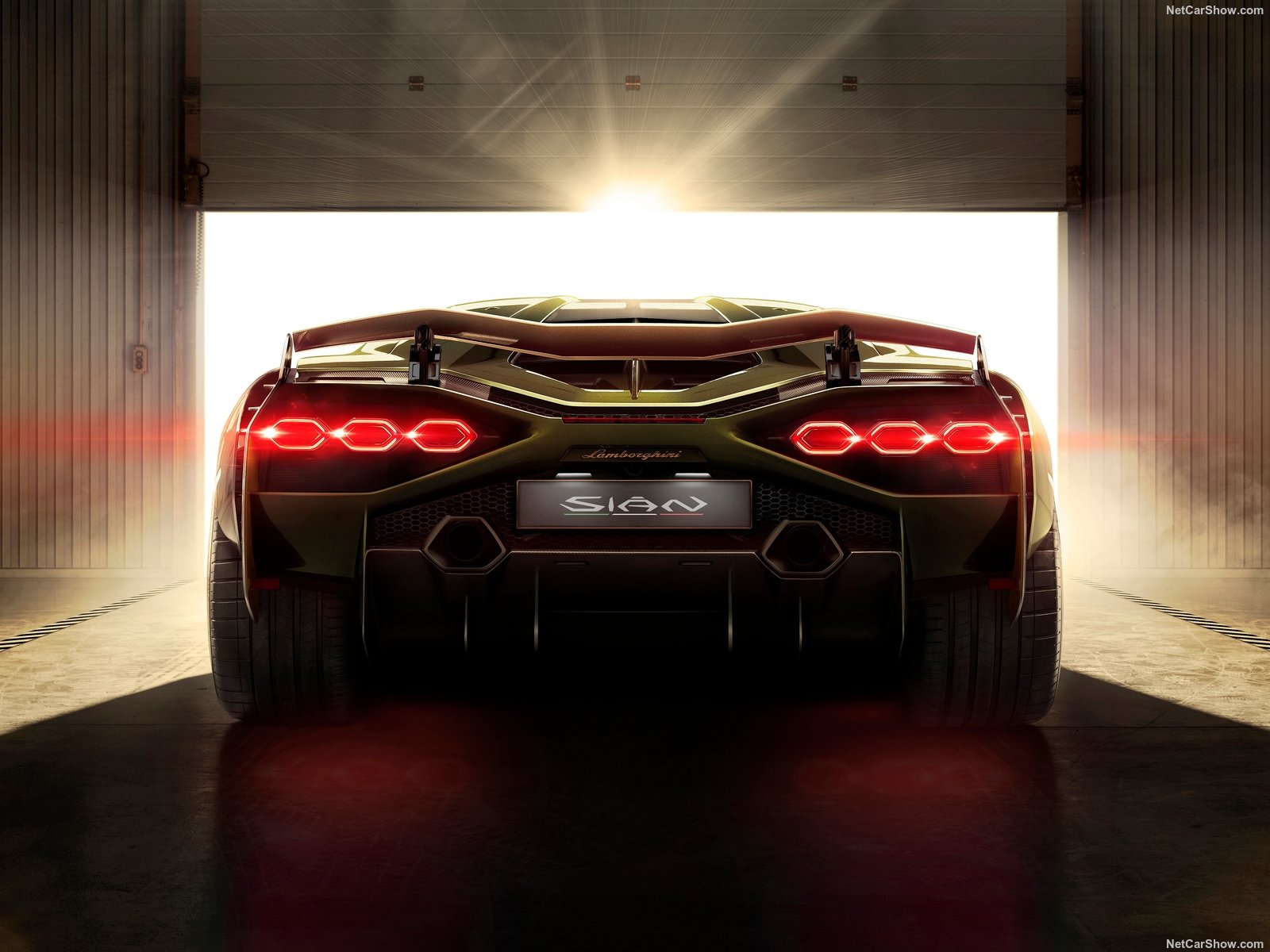 Lamborghini-Sian-2020-1600-0e.jpg