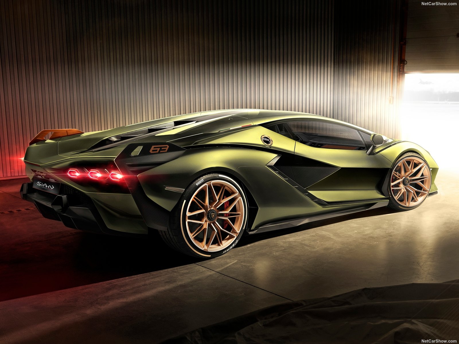 Lamborghini-Sian-2020-1600-09.jpg