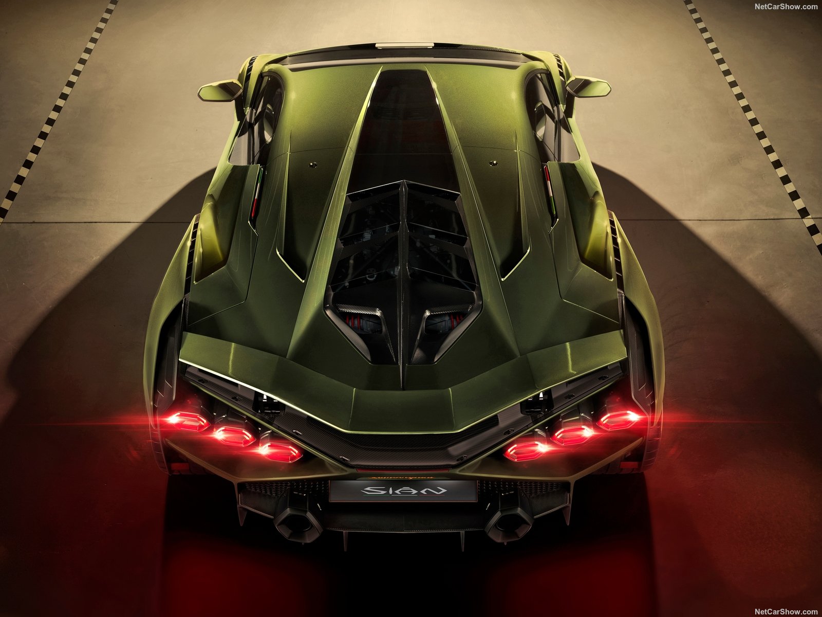 Lamborghini-Sian-2020-1600-10.jpg