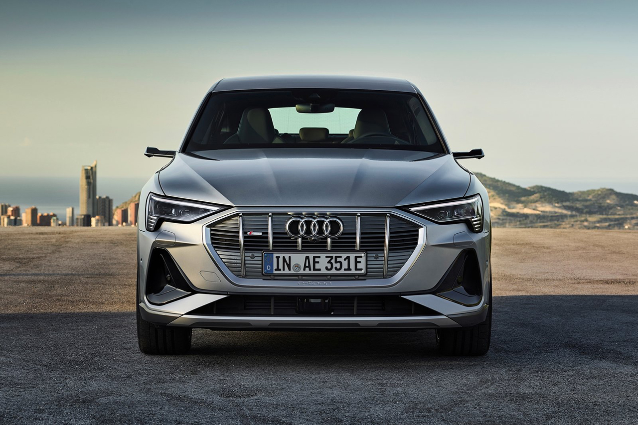 Audi-e-tron_Sportback-2021-1600-1f.jpg