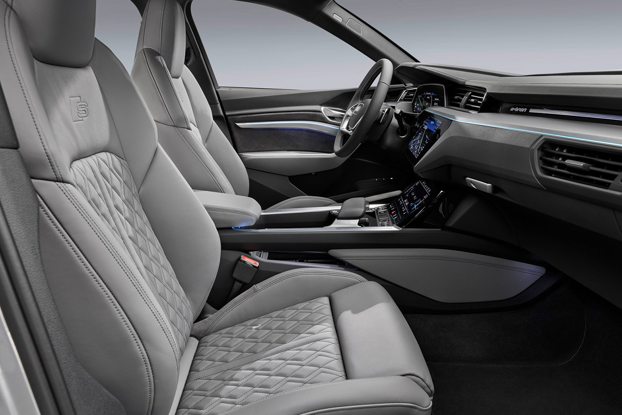 Audi-e-tron_Sportback-2021-1600-2d.jpg
