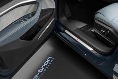 Audi-e-tron_Sportback-2021-1600-2f.jpg