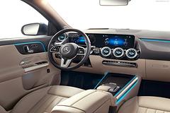 Mercedes-Benz-GLA-2021-1600-1b.jpg
