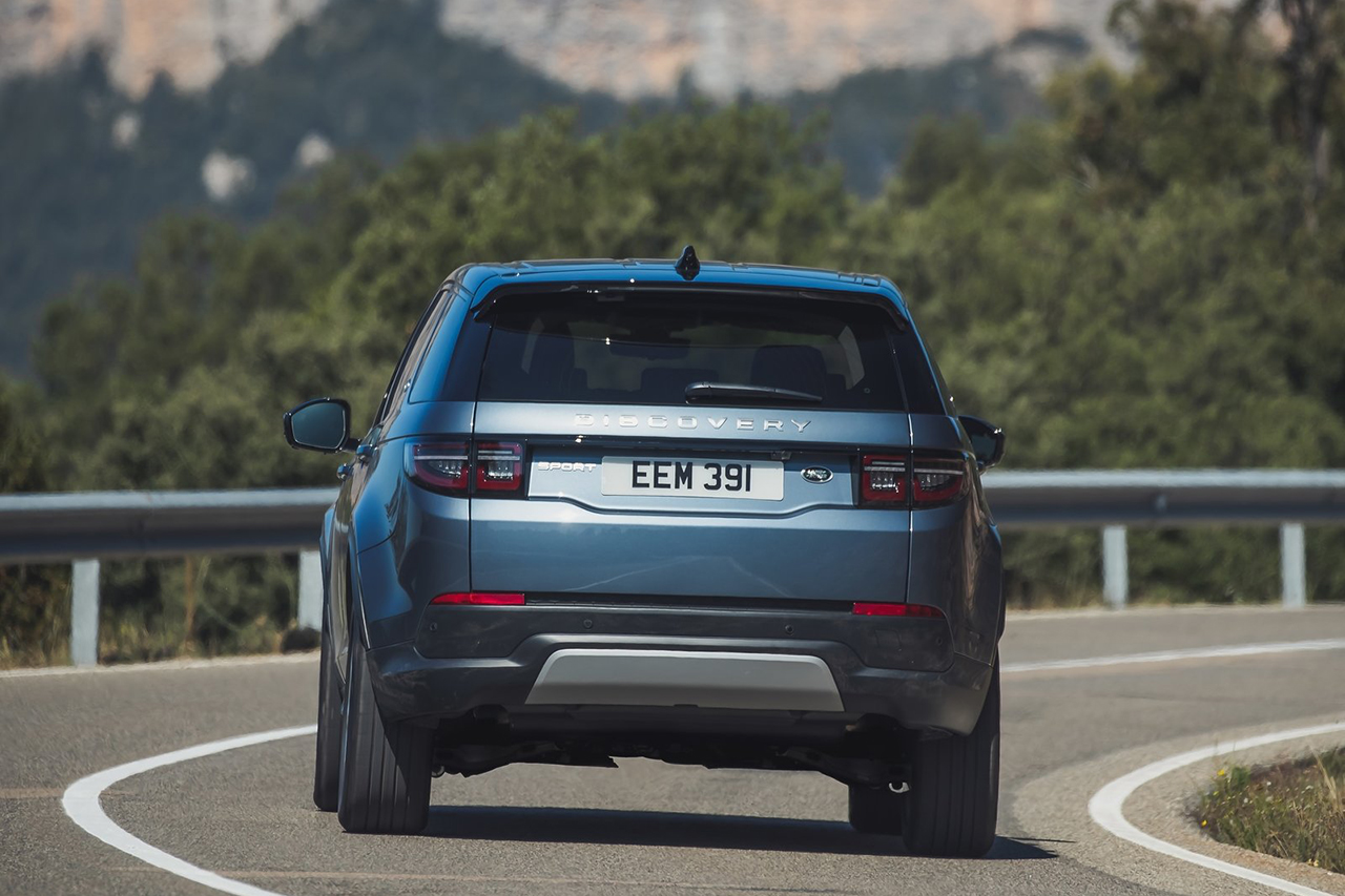 Land_Rover-Discovery_Sport-2020-1600-8f.jpg