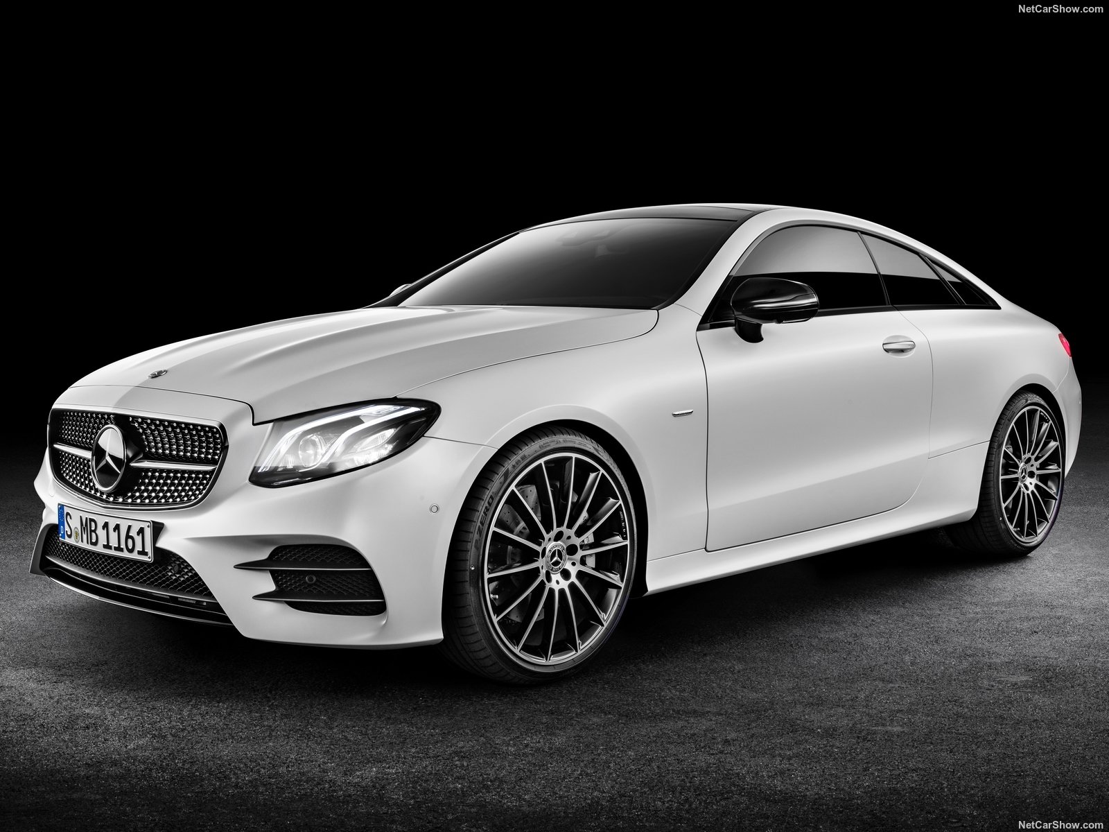 Mercedes-Benz-E-Class_Coupe-2017-1600-2e.jpg