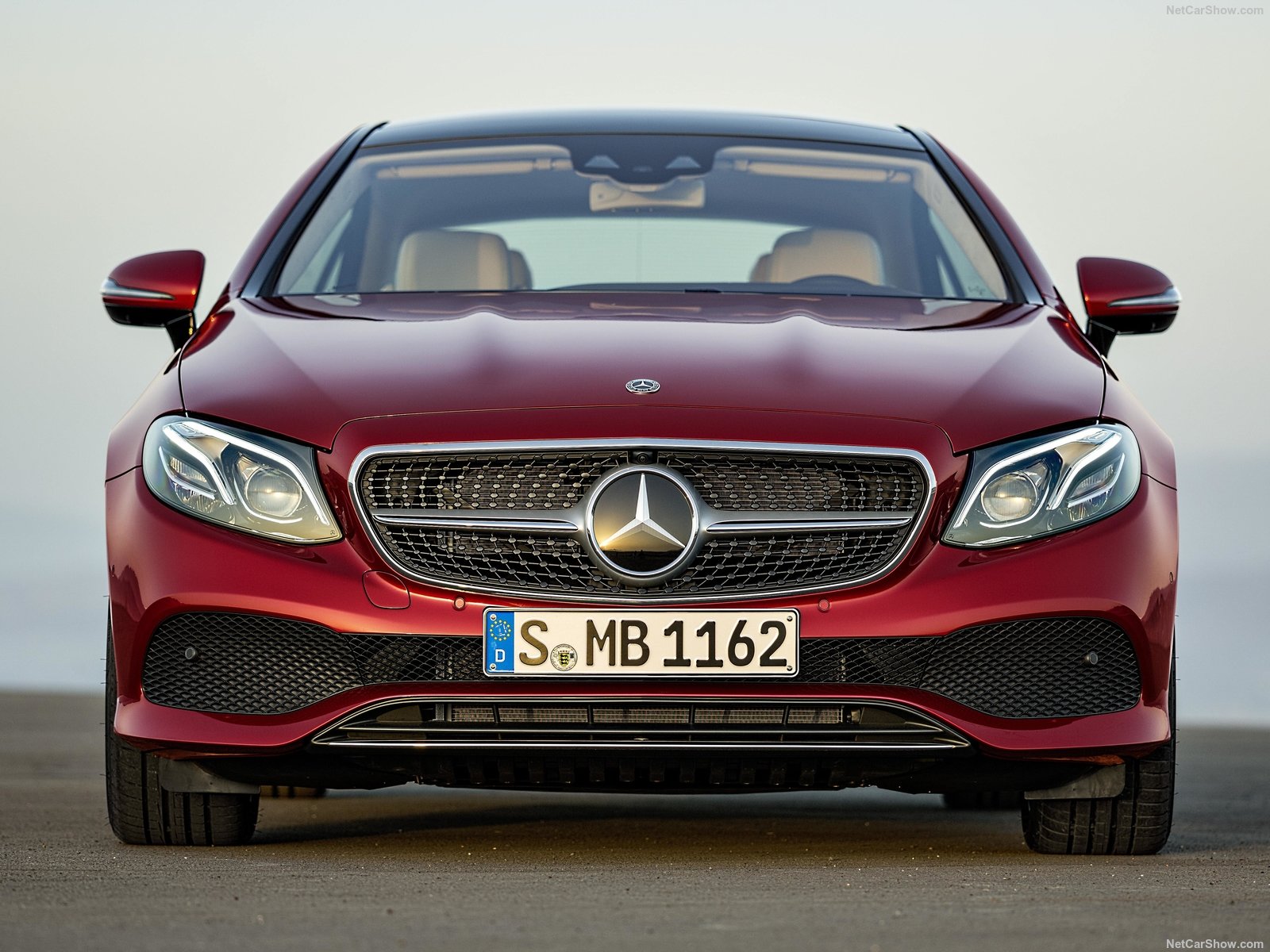 Mercedes-Benz-E-Class_Coupe-2017-1600-27.jpg