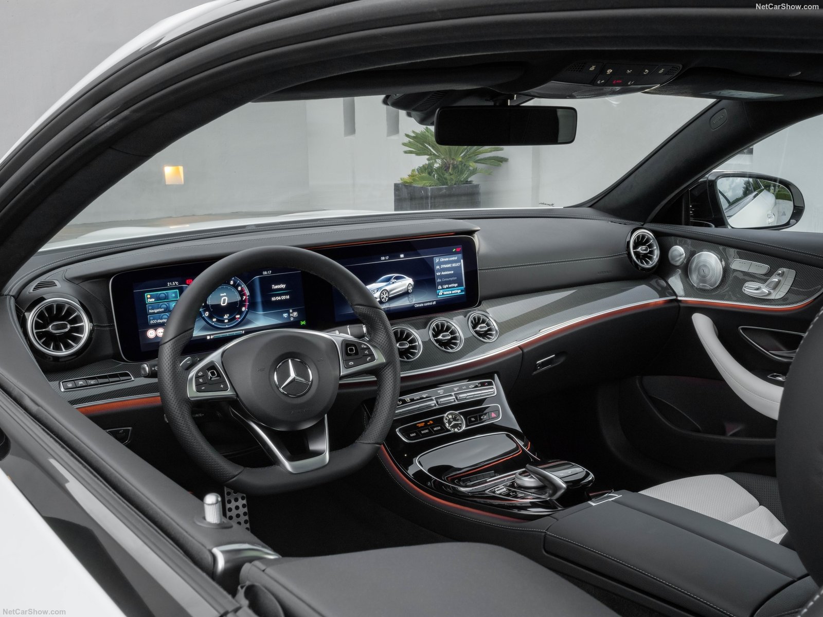 Mercedes-Benz-E-Class_Coupe-2017-1600-37.jpg