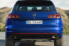 Volkswagen-Touareg_R-2021-1600-3d.jpg