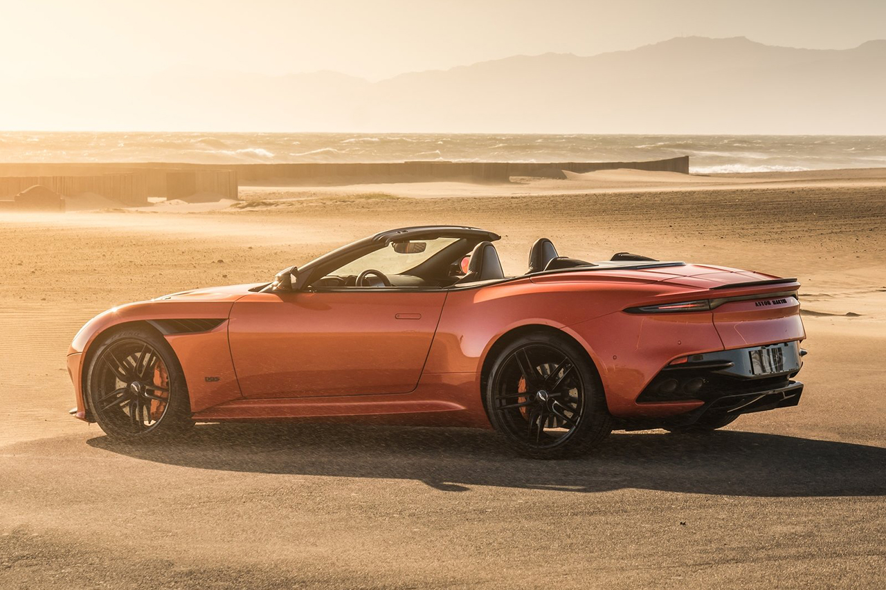 Aston_Martin-DBS_Superleggera_Volante-2020-1600-62.jpg