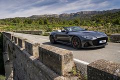 Aston_Martin-DBS_Superleggera_Volante-2020-1600-04.jpg