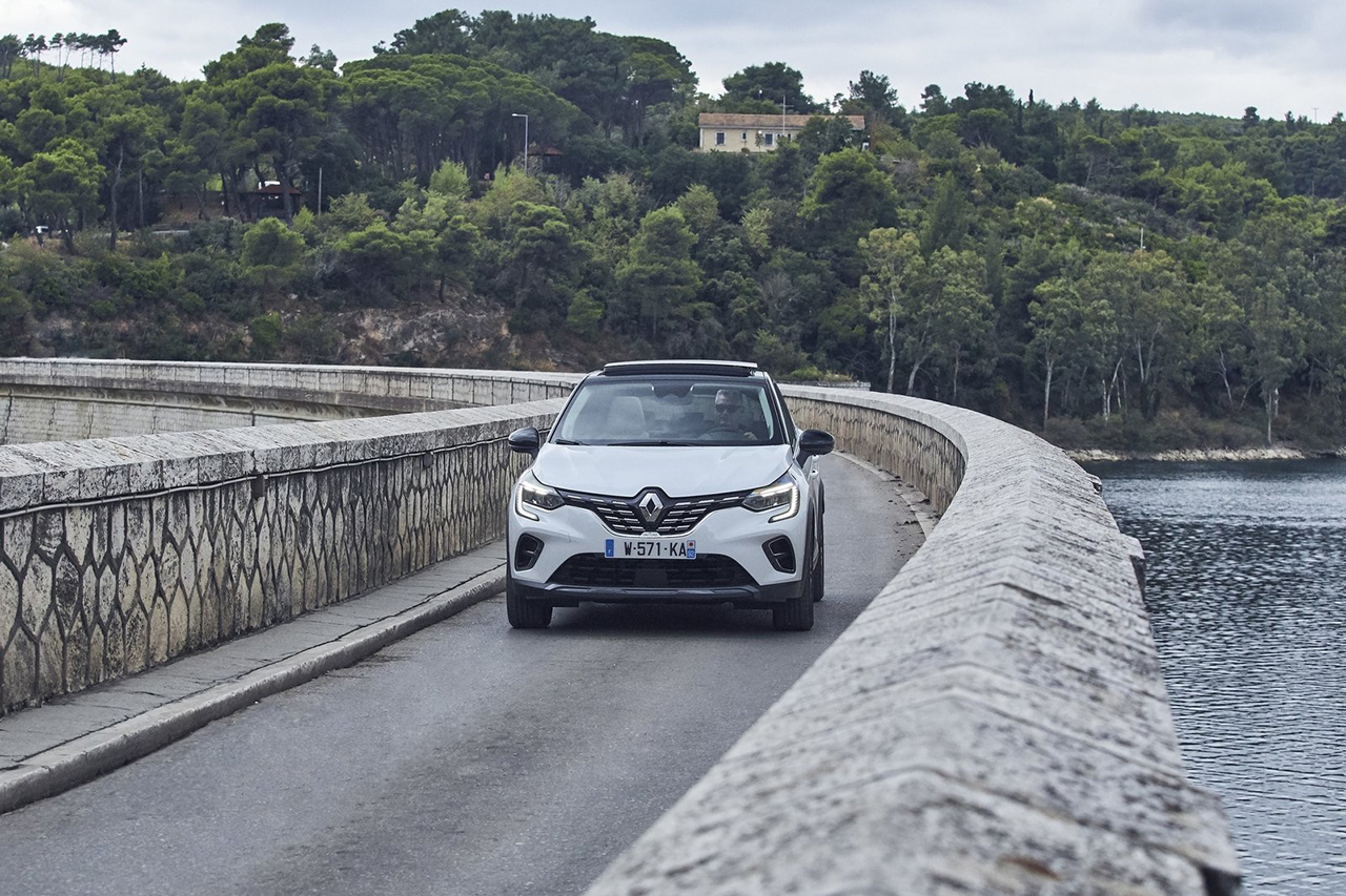 Renault-Captur-2020-1600-45.jpg