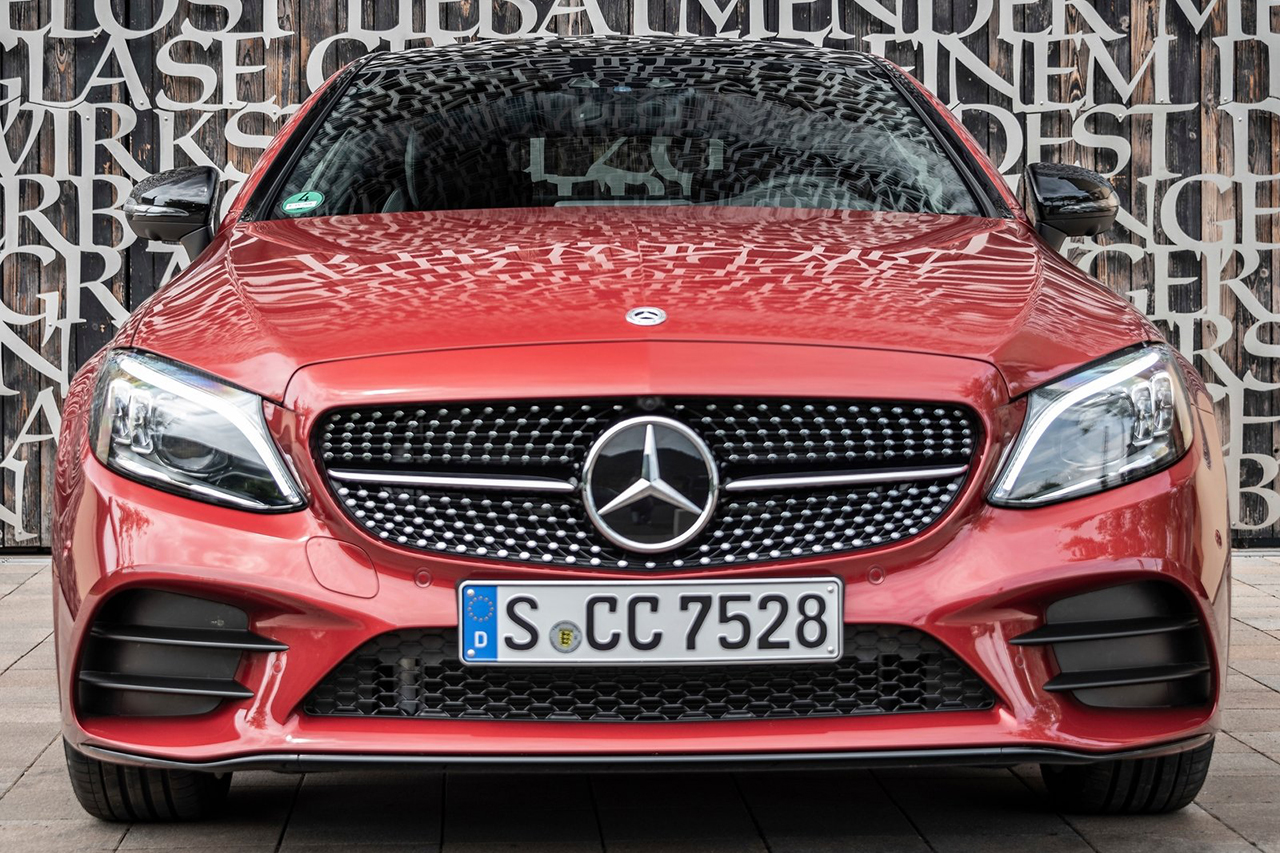 Mercedes-Benz-C-Class_Coupe-2019-1600-07.jpg