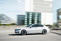 BMW-5-Series-2021-1600-0d.jpg