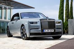 Rolls-Royce-Phantom_Series_II-2023-1600-02.jpg