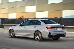 BMW-3-Series-2023-1600-17.jpg