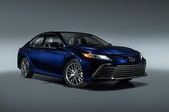 Toyota-Camry-2021-1600-01.jpg