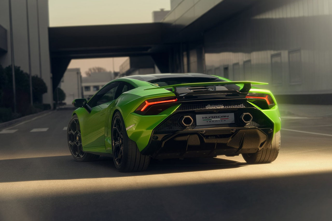 Lamborghini-Huracan_Tecnica-2023-1600-25.jpg