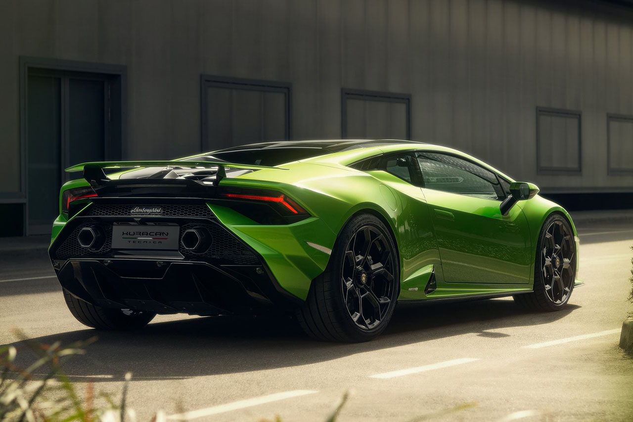 Lamborghini-Huracan_Tecnica-2023-1600-27.jpg