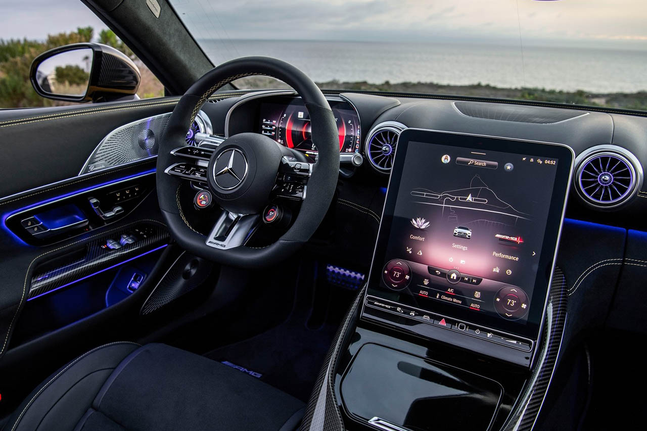 Mercedes-Benz-SL_63_AMG-2022-1600-44.jpg