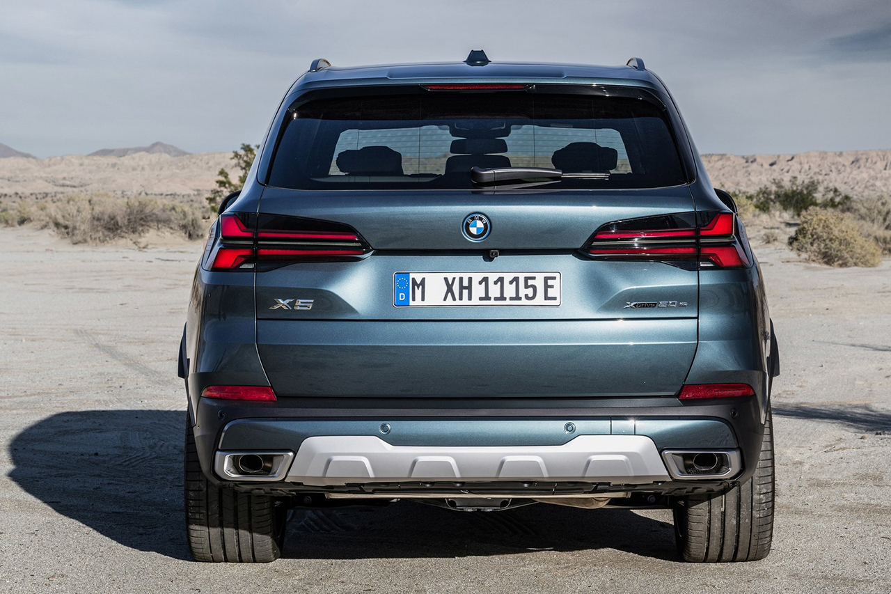 BMW-X5-2024-1600-3c.jpg