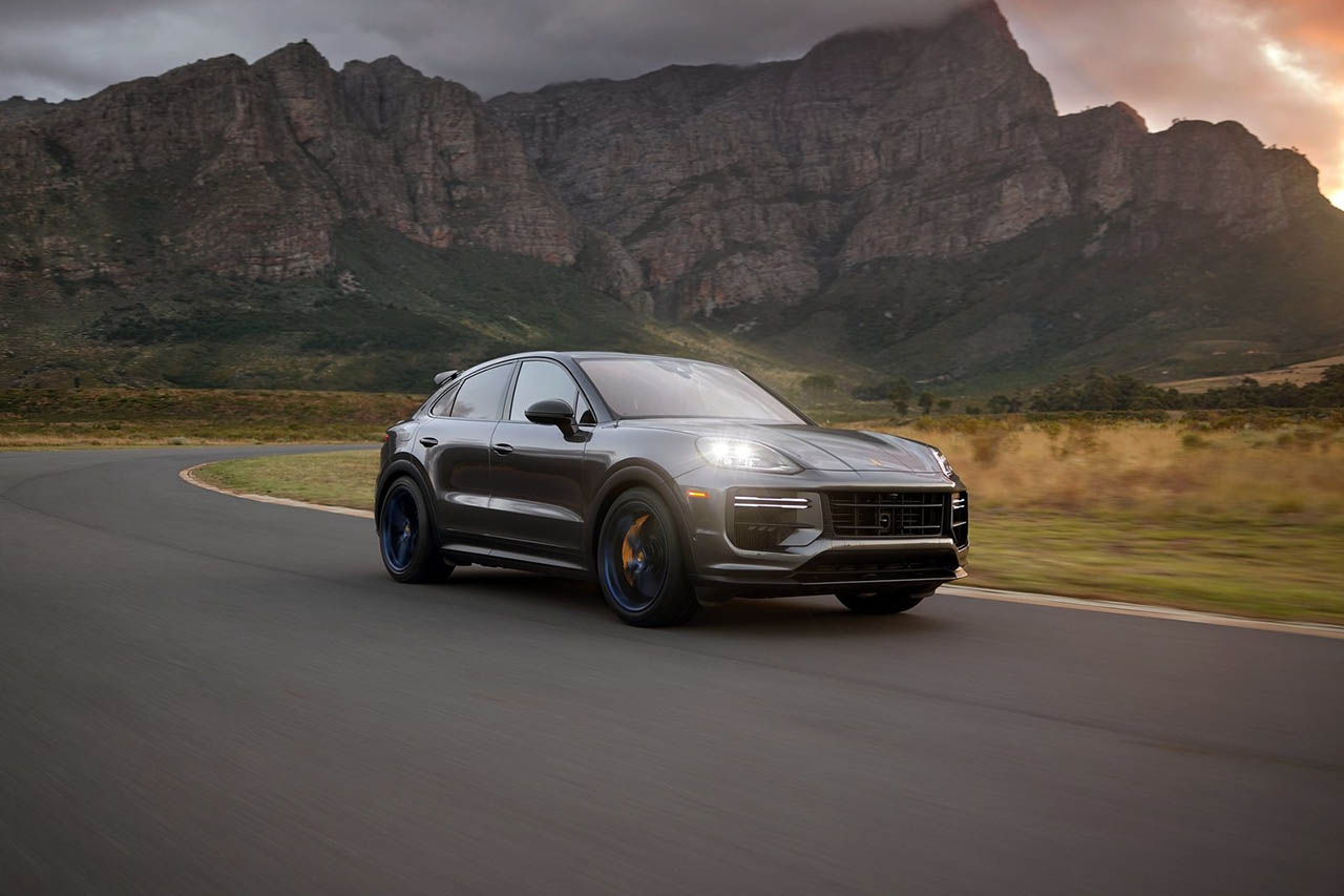 Porsche-Cayenne_Turbo_GT-2024-1600-02.jpg