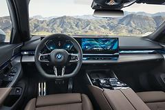 BMW-i5-2024-1600-4e.jpg