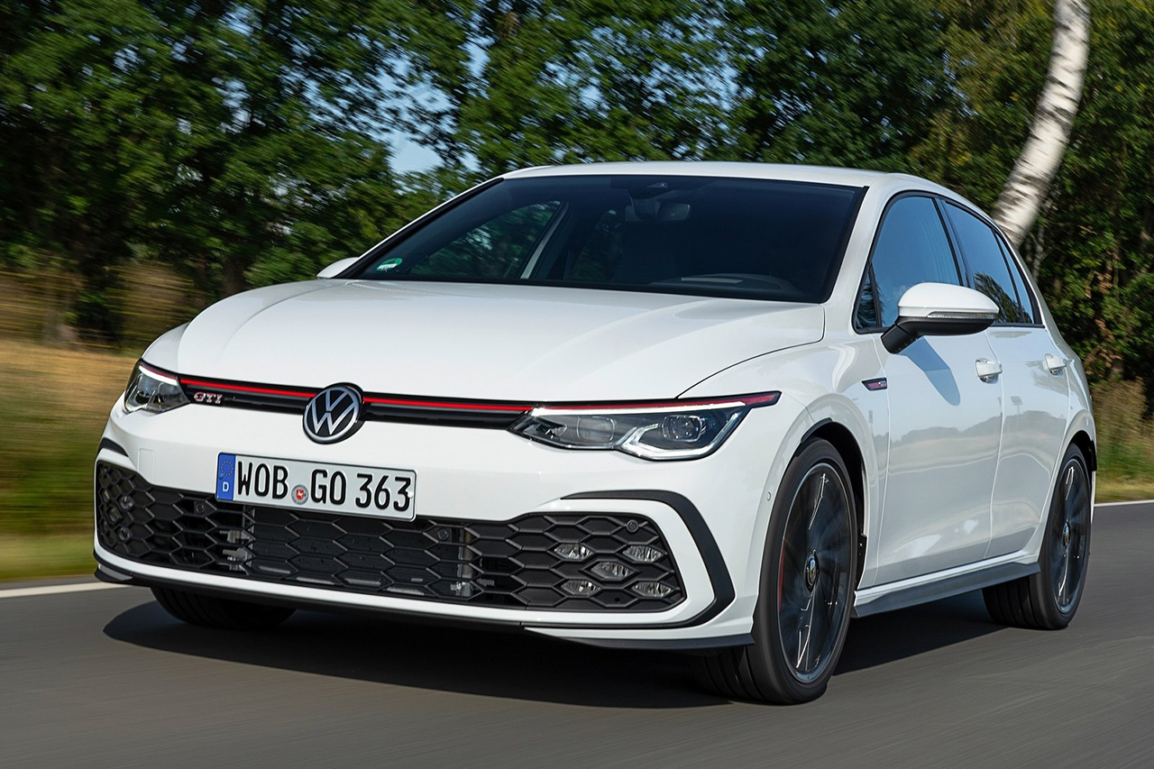 Volkswagen-Golf_GTI-2021-1600-1e.jpg