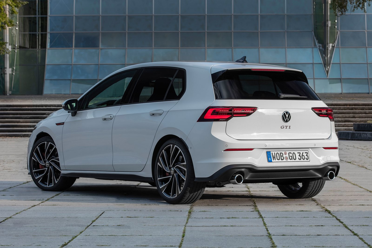 Volkswagen-Golf_GTI-2021-1600-2d.jpg