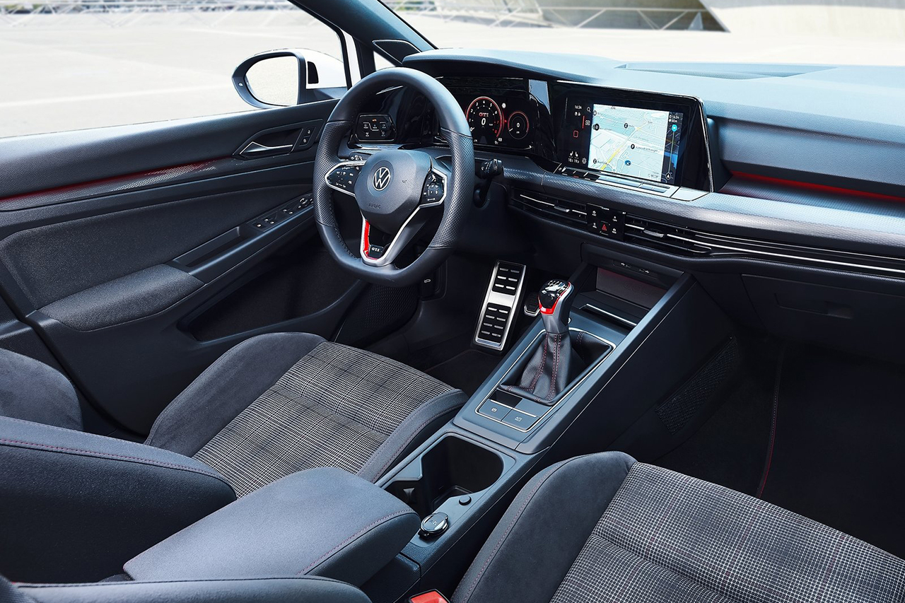 Volkswagen-Golf_GTI-2021-1600-52.jpg
