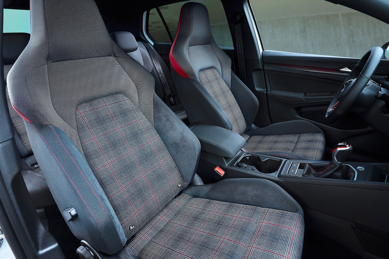 Volkswagen-Golf_GTI-2021-1600-58.jpg