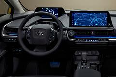 Toyota-Prius-2024-1600-16.jpg