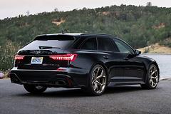 Audi-RS6_Avant_performance-2023-1600-37.jpg